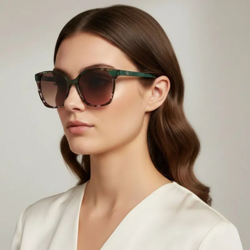 ETNIA BARCELONA KADIN KEM�K G�NE� G�ZL��� LICEU HVPU