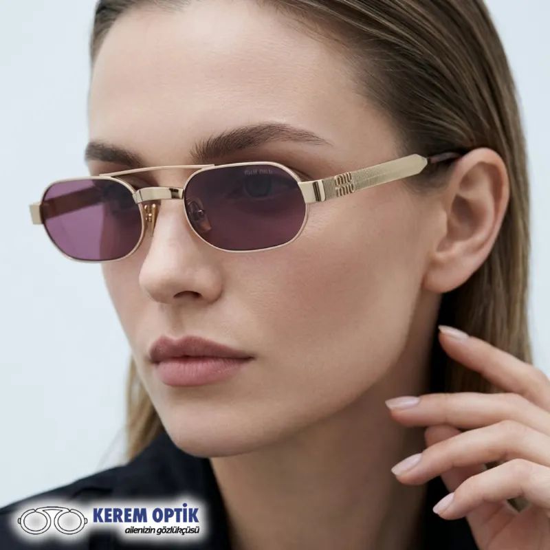 MIU MIU KADIN T�TANYUM G�NE� G�ZL��� SMU B52 7OE30Y