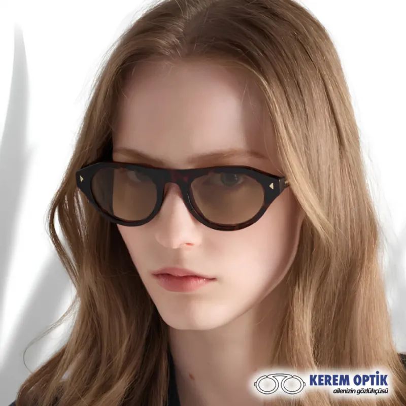 PRADA KADIN KEM�K G�NE� G�ZL��� PR B15S 17N70R